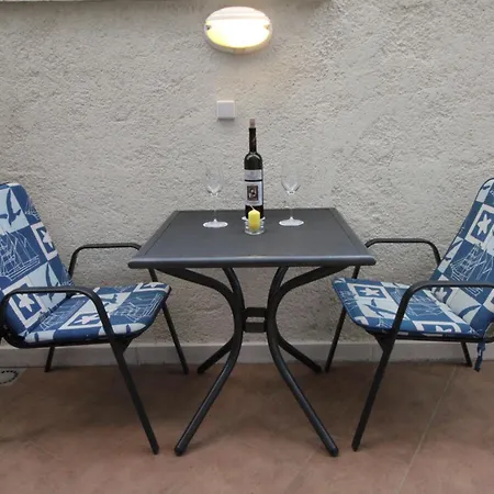 Artemis (adults Only) *