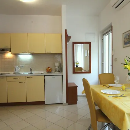 Apartment Artemis (adults Only)