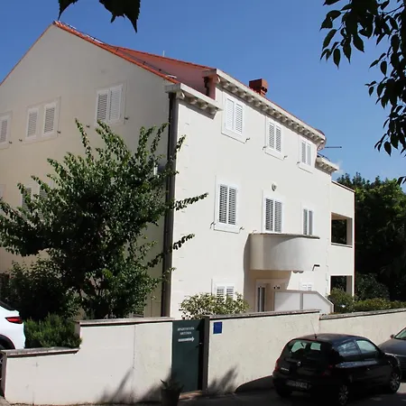 Apartment Artemis (adults Only)