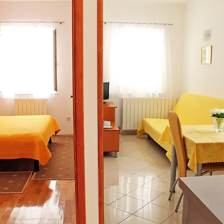 Apartment Artemis (adults Only)