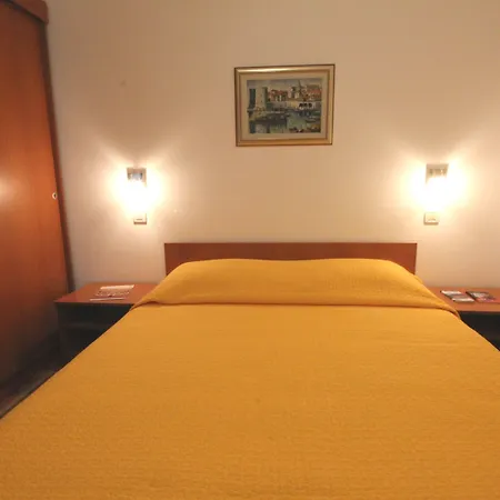 Artemis (adults Only) Apartman