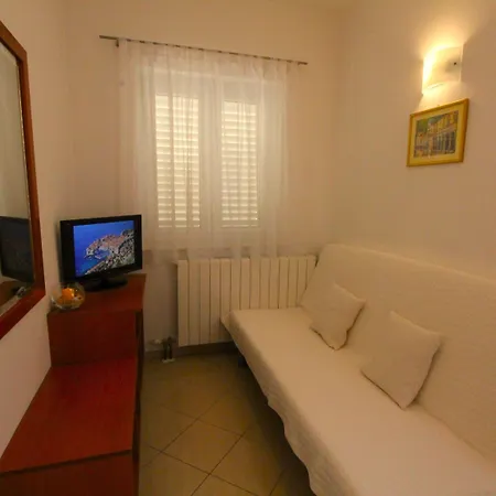 Apartman Artemis (adults Only)