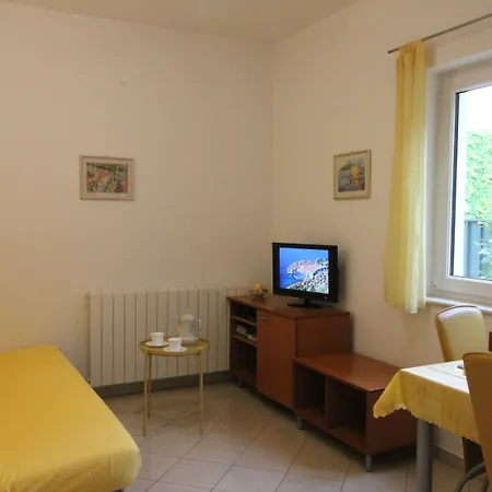 Artemis (adults Only) * Dubrovnik