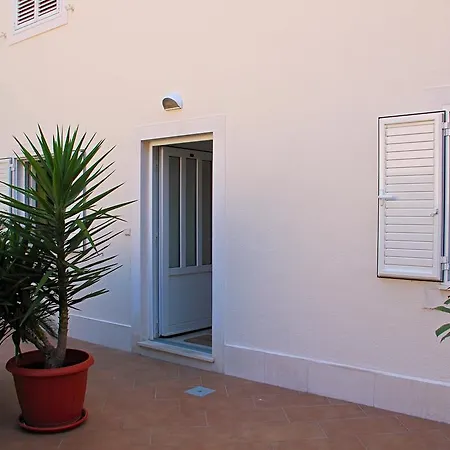 Apartment Artemis (adults Only) *