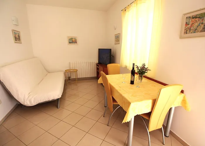 Artemis (adults Only) *