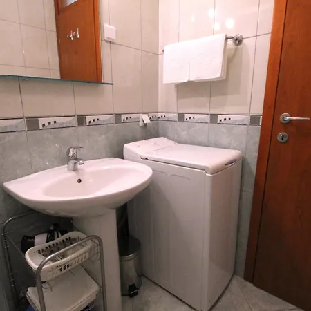 Artemis (adults Only)